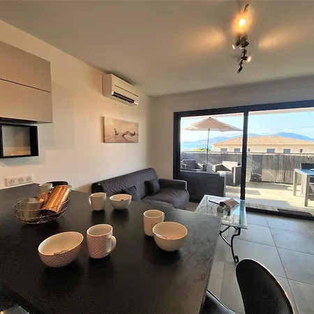 Les Terrasses De L'isolella Apartament