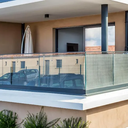 Les Terrasses De L'isolella Apartment