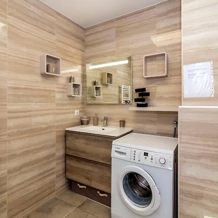 Les Terrasses De L'isolella