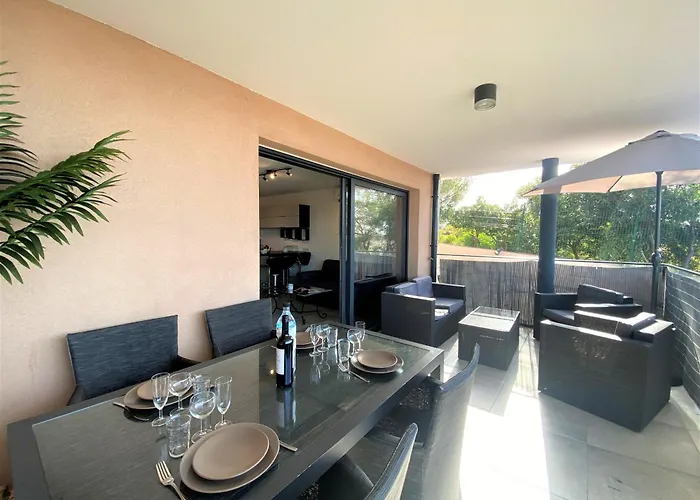 Les Terrasses De L'isolella Apartman